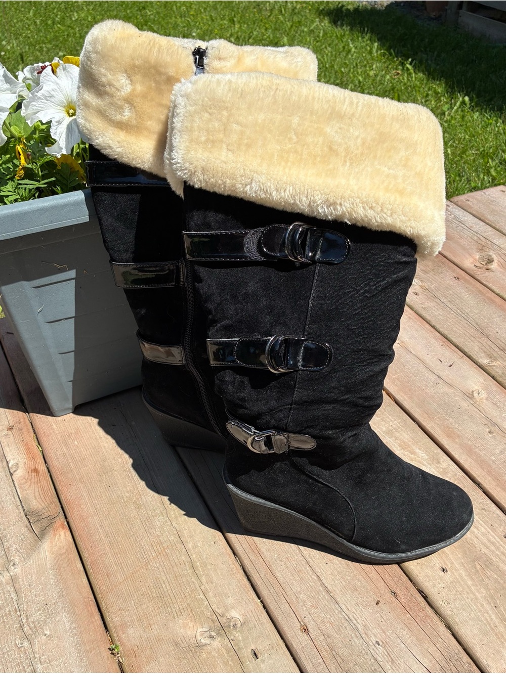 Women’s Black Wedge Winter Boots with Cream Faux Fur Cuff